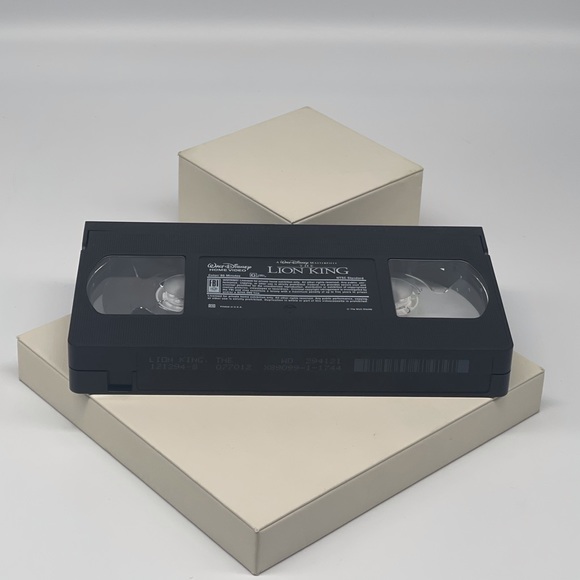 THE LION KING WALT DISNEY MASTERPIECE VHS - Picture 6 of 10